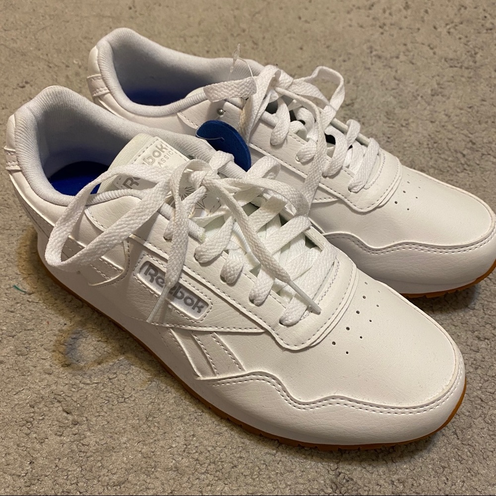 Reebok Classic White Sneakers Women’s Size 7.5